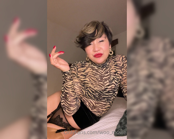 Julia Woo aka Woo_movie OnlyFans - Are you oral  I’m so much