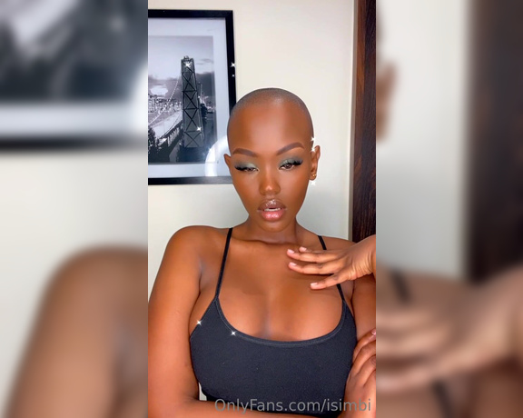 Lexi Luv aka Itslexiluv OnlyFans - Do you like my bold head baby, I would you let you nut on my head and face so bad