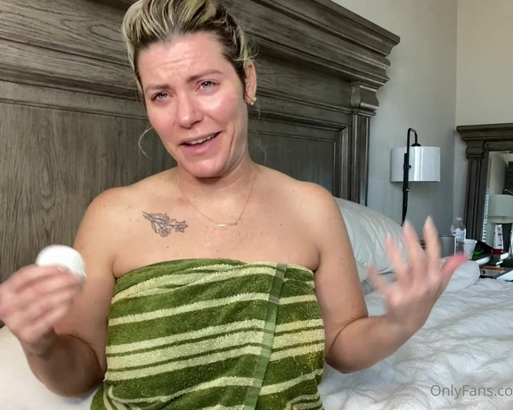Mrs Redwood aka Mrsredwood OnlyFans - SeXXXy Storytime  First Vixen Fuck of 2022! I am trying to talk some of my regular fuck buddy fri
