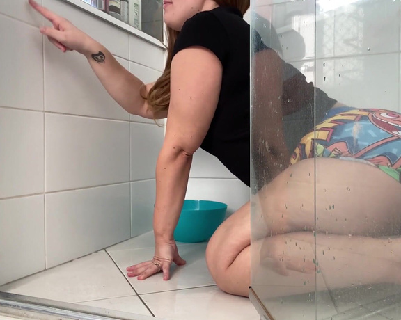 Mandy Lee aka Mandy_lee OnlyFans - Mandy Cleans the shower! I hope you enjoy my latest episode of Mandy Cleans! This is the new home