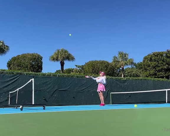 Tammyhtherealtor aka Tammylh OnlyFans - Playing pickleball!