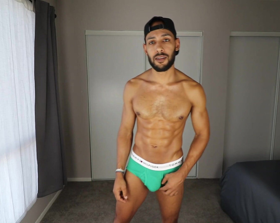 Triplexkale aka triplexkale OnlyFans - Come watch me try on underwear from Tommy Hilfiger, their super comfortable around your balls and