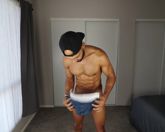 Triplexkale aka triplexkale OnlyFans - Come watch me try on underwear from Tommy Hilfiger, their super comfortable around your balls and