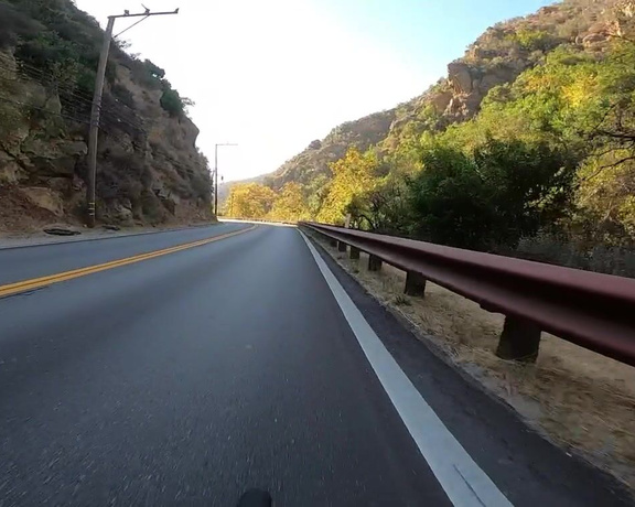 Triplexkale aka triplexkale OnlyFans - Topanga Canyon  Its not necessarily a dick pick, but its kind of entertaining! Heres my 40 mph
