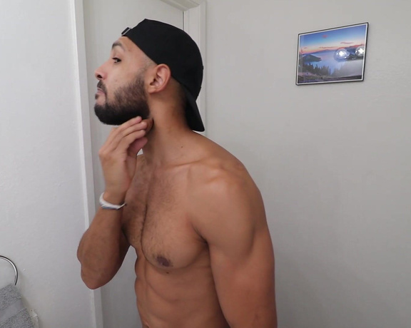 Triplexkale aka triplexkale OnlyFans - So heres a video I know youve all been dying for I present, Teeth Brushing