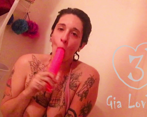 Gia Lov3ly aka lovelygia OnlyFans - This morning in the shower I was so damn horny, so I fucked myself deep