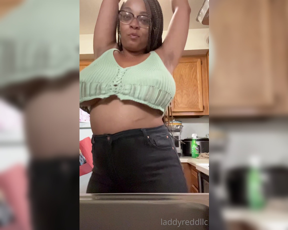 Laddyreddllc aka laddyreddllc OnlyFans - You like chocolate milk