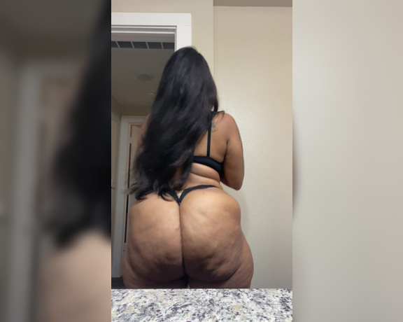 Mstell93 aka synsationn OnlyFans - Natural Ass  I’ll take a tip why not