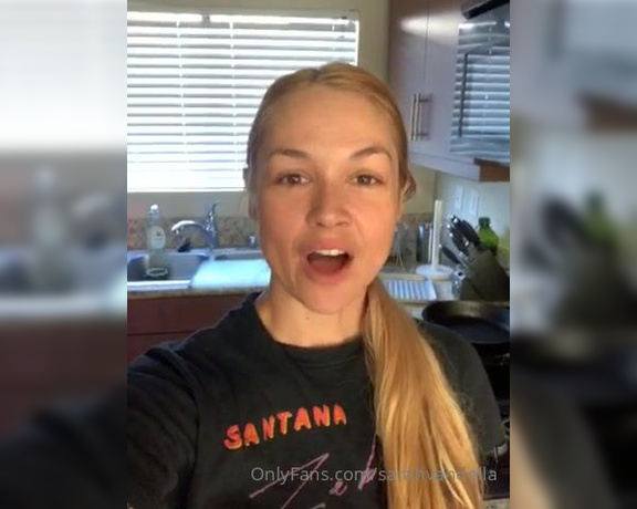 Sarahvandella - Good morning just a little announcement on video chats and how I go about them X (09.09.2021)