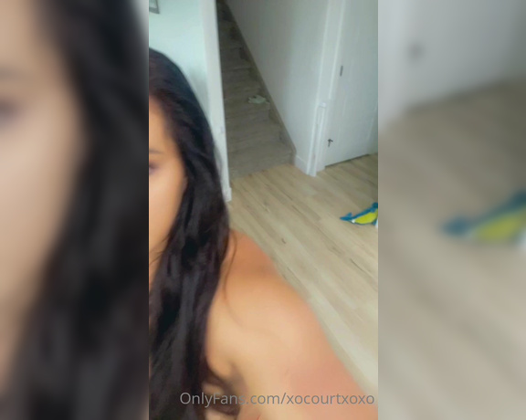 XoCourtneyXo aka xocourtxoxo OnlyFans - I like being naked 2