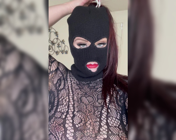 RubyRed_ aka rubyred_ OnlyFans - Black Mask Full 733 minute video sending to your messages for just $5