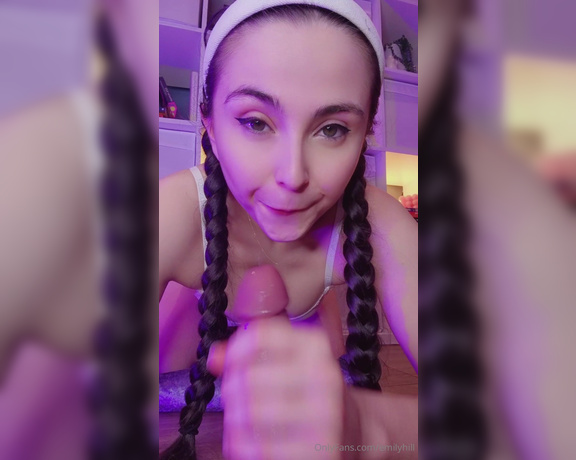 Emily Hill aka emilyhill OnlyFans - Hand job and blowjob
