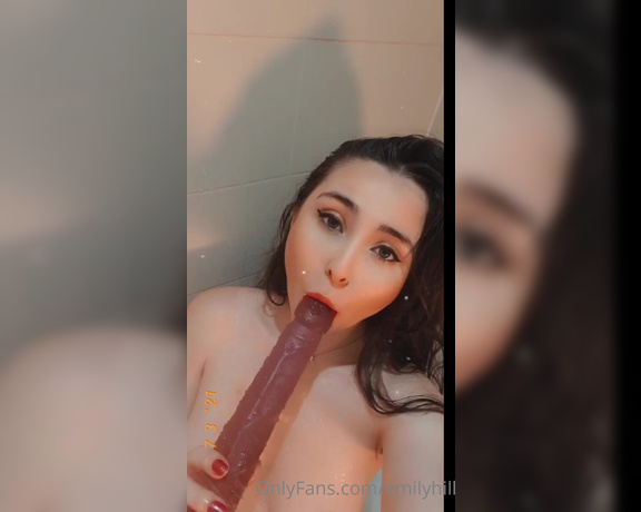 Emily Hill aka emilyhill OnlyFans - Theres room for two