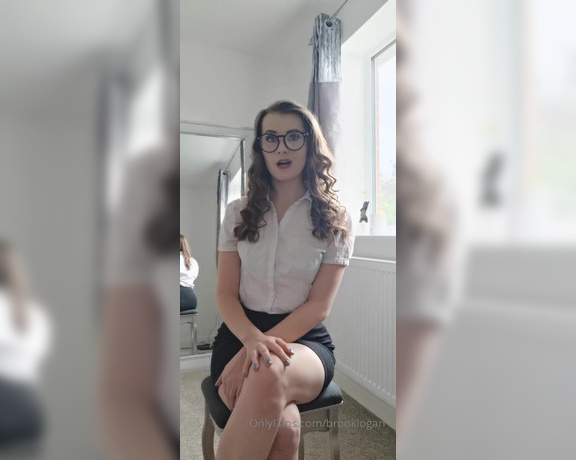 Brook Logan aka brooklogan OnlyFans - Naughty Boss Gives You Something To Concentrate