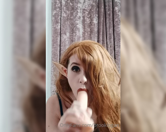 Brook Logan aka brooklogan OnlyFans - The Naughty Cock Sucking Elf Definitely on Santas naughty list