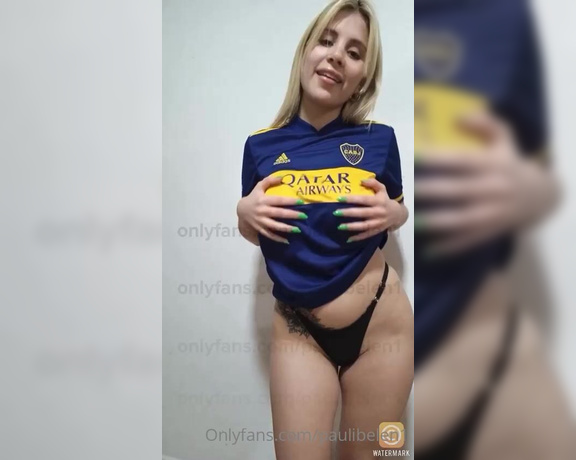 Pauli Belen aka paulibelen1 OnlyFans - Haciendo el honor porque hoy ganamos