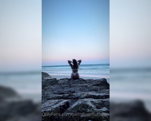 Pernillamouritzen aka pernillamouritzen OnlyFans - Come watch the sunset with