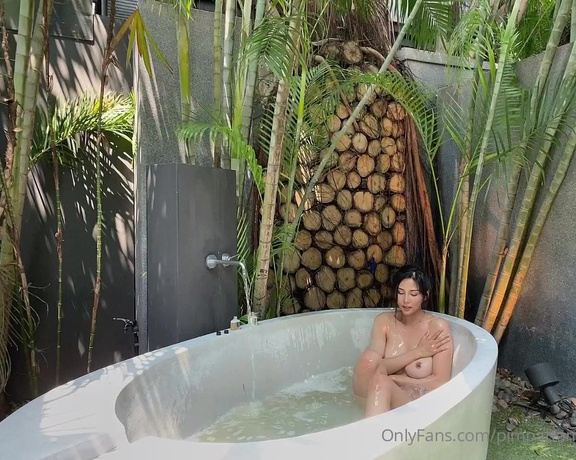 Pim Pattama aka pimpattama OnlyFans - Do you want to take a shower with