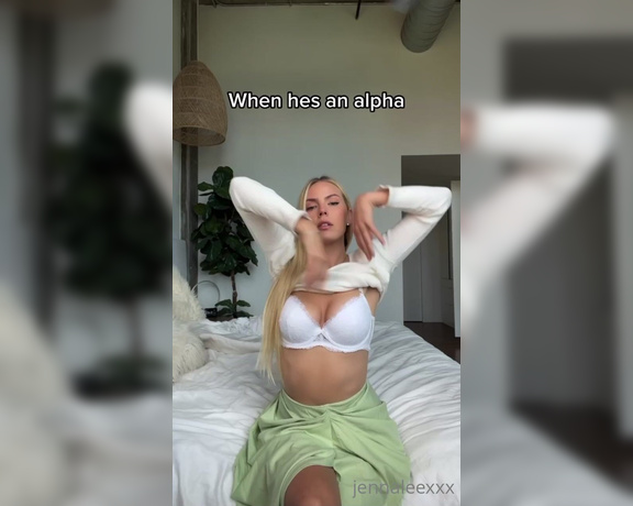 Jenna Lee aka jennalee OnlyFans - Gimme songs to add to my touching myself playlist