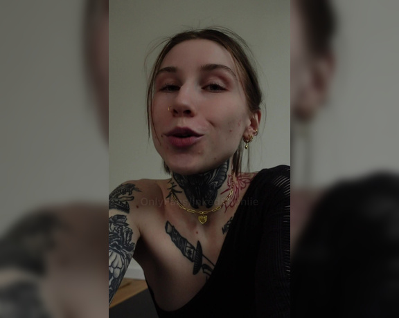 Lieblingsschlampe aka inkedsophiie OnlyFans Video 97