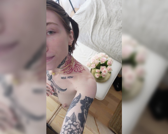 Lieblingsschlampe aka inkedsophiie OnlyFans - Ist es mir gelungen, deine Aufmerksamkeit nur auf mich zu ziehen