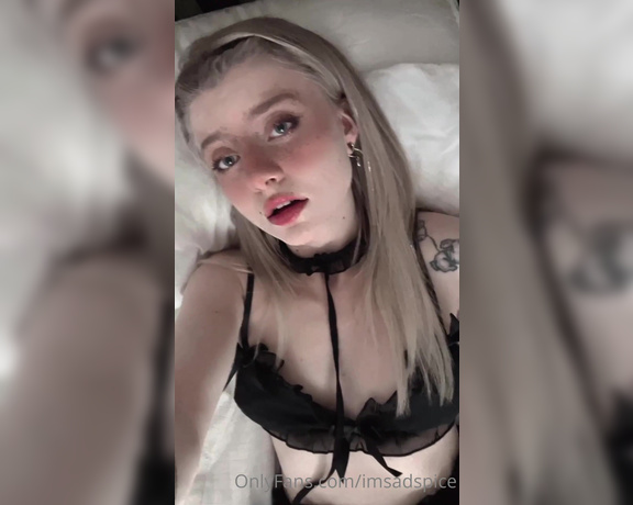 Imsadspice aka imsadspice OnlyFans - If only there was someone else holding the end this leash 1