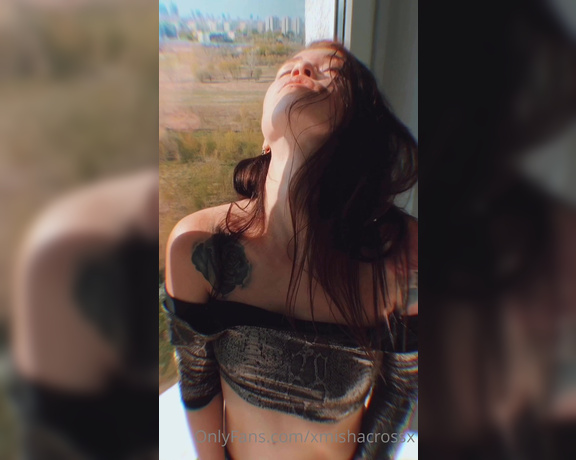 Misha Cross aka xmishacrossx OnlyFans - Its Sunday, quite literally if you look at this video ) See you all today on LIVE! Let me know