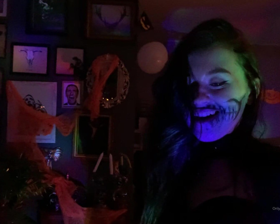 Misha Cross aka xmishacrossx OnlyFans - Halloween was lit And all the booooty
