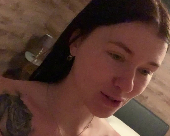 Misha Cross aka xmishacrossx OnlyFans - Yeah i was right, Edlbach lol Next 4 days im on a pussy diet! Just unpacked in Austria and ready