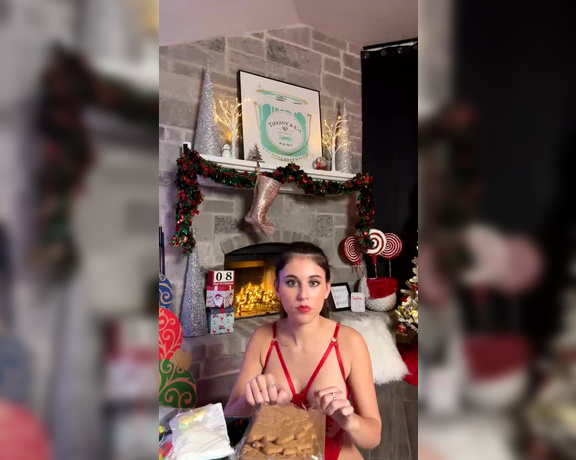 Violet Brandani aka violetbrandanivip OnlyFans - ENJOY! Here are the VIP 12 days of Christmas LIVE STREAMS! Over 7 hours of fun with me 3