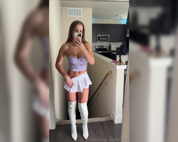 Brookeblond aka brookeblond OnlyFans - Do you fantasize about