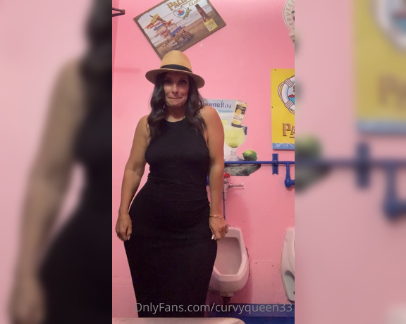 Curvy Queen aka curvyqueen33 OnlyFans - A little public bathroom flashing