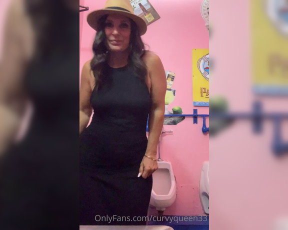 Curvy Queen aka curvyqueen33 OnlyFans - A little public bathroom flashing