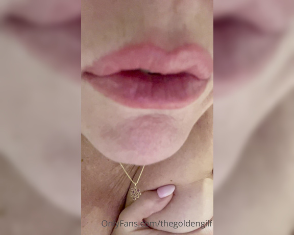 TheGoldenGilf aka thegoldengilf OnlyFans - Thought you might to see my swollen lips and hear what I’d like to do with them