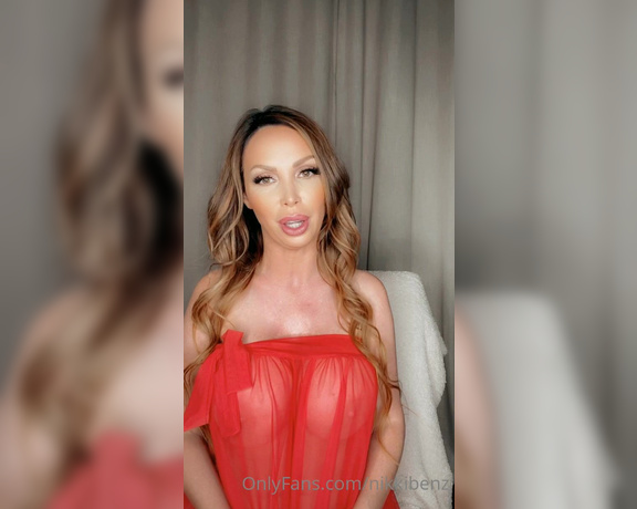 Nikkibenz - Let’s get you that personalized dick rate video! B (13.07.2021)