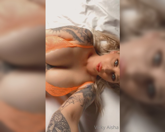 Vicky Aisha aka vickyaisha OnlyFans - Little preview of my latest videosuper up close and personal with original audio, talking, moaning