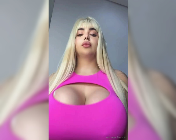 Adriana Alencar aka adrianaalencarvip OnlyFans - I love titfuck and