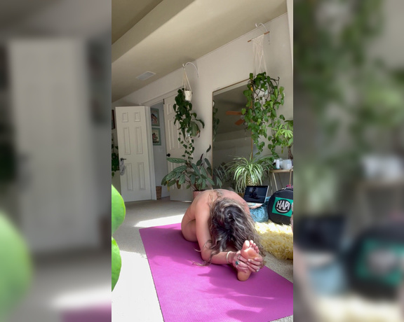 Steph in Space aka stephinspace OnlyFans - When you are so fucking horny, your mellow morning yoga practice turns into self pleasure All