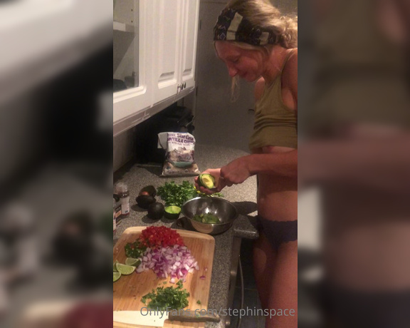 Steph in Space aka stephinspace OnlyFans - Who else loves guacamole, jazzy jazz, and cooking with your hands I think there is something odd