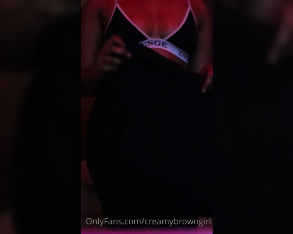 CreamyBrownGirl aka creamybrowngirl OnlyFans - Oiled up in the red ambiance