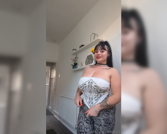 Jadelou21 aka jadelou21 OnlyFans - Hope you like this