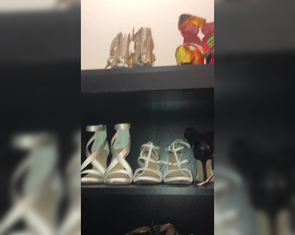 Char_stokely - I think it’s safe to call me a shoe whore LOL #keytomyheart qK (25.10.2019)