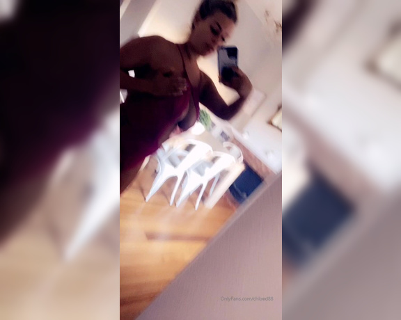 Chloed88 - Happy Friday. Do you like this A (17.10.2019)