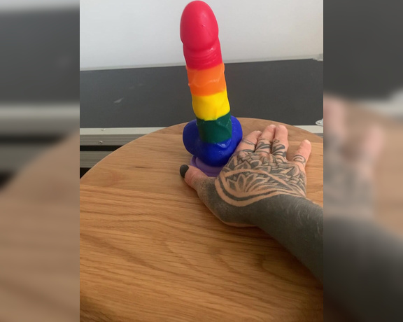 Angel_long - Deff gonna shoot a dildo fuck like this . Think it would be horny U (18.08.2020)