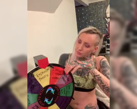 Angel_long - #SpinTheWheel live wasn’t working with sound so I recorded the show r (28.02.2020)