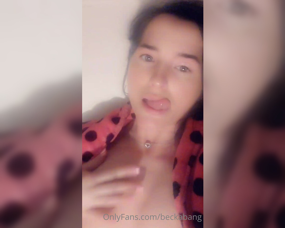 Beckabang - Good morning cum join me in bed drop some likes send hot vid out .k 2 (31.05.2020)