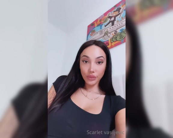 Scarlyvii aka scarlyvii OnlyFans - Argh so horny  VIP BABY will u cum lay with