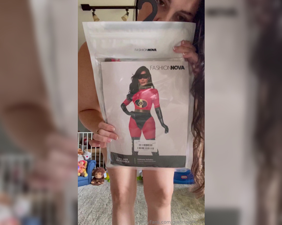 Gianna J aka giannajofficial OnlyFans - SEXY HALLOWEEN COSTUME TRY ON VIDEO WOW Thank you for urging me to get this costume! As you’ll see