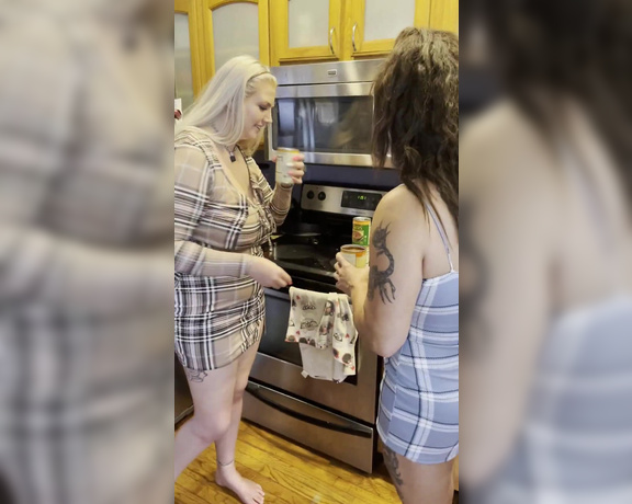 Slavebc aka slavebc OnlyFans - Just two soccer moms enjoying some soup BTS) w @missdemeanor19