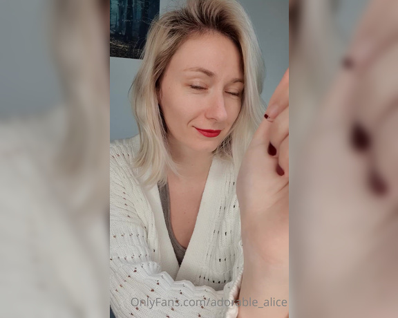 Adorable_alice aka adorable_alice OnlyFans - I hope you dont mind I put lipstick